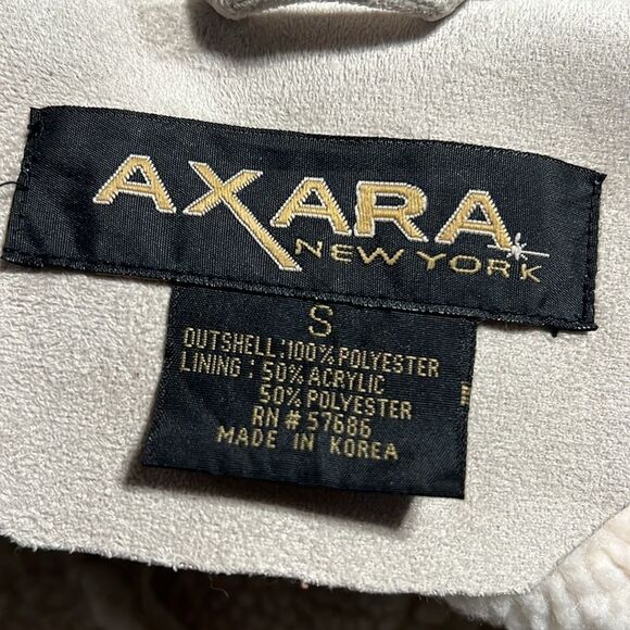 AXARA New York Women's Faux Leather Button Down Jacket, S beige color - Picture 11 of 12